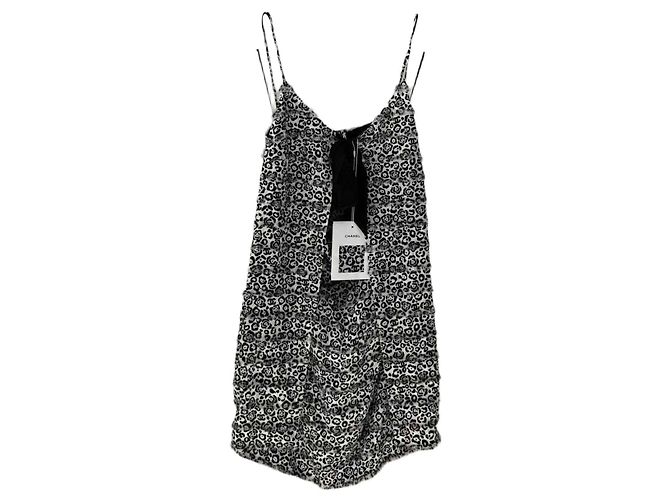 Vestido Chanel de seda multicolor talla 36