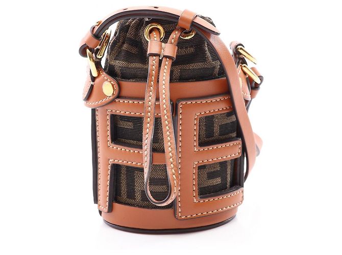 Zucca Borsa a secchiello Fendi Nano Step Out Marrone