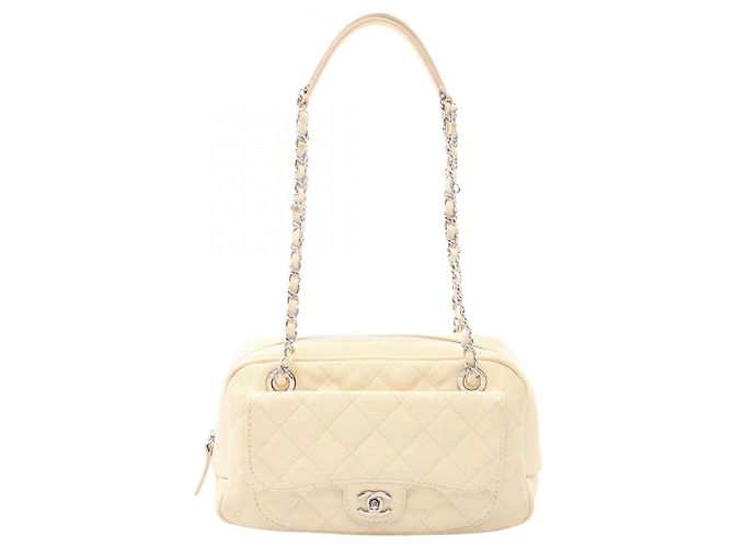 Bolsa de Ombro Chanel Matelassé Ivory Cru
