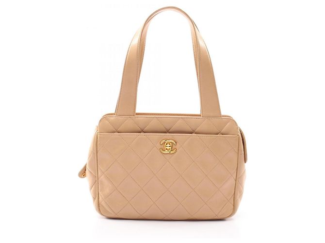 Bolsa Chanel Matelassé em Bege