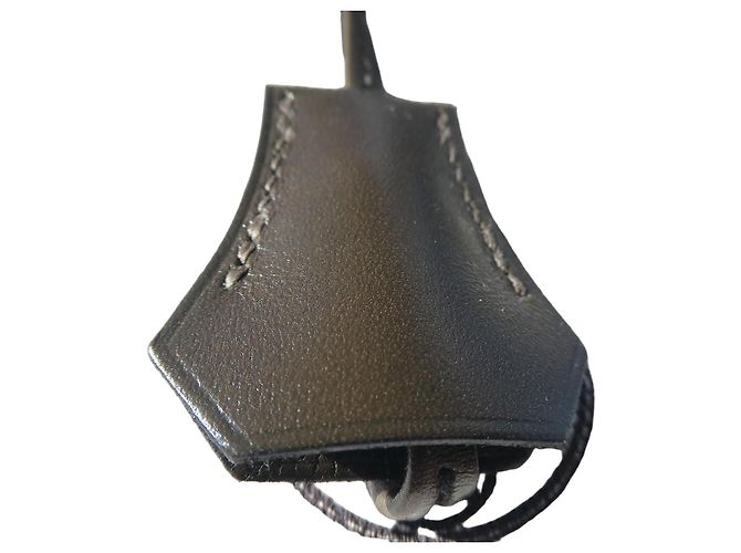 Hermès Kelly Clochette e Cursore in Pelle Cachi