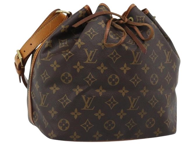 LOUIS VUITTON Monogram Petit Noe Shoulder Bag M42226 LV