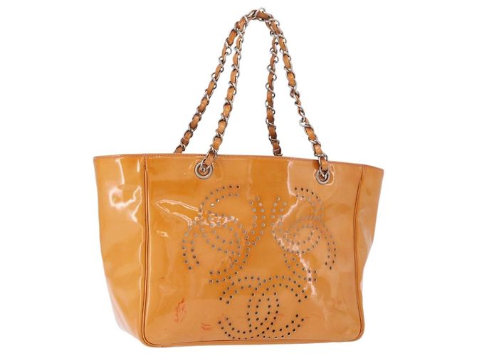 CHANEL Chain Tote Bag Lackleder Orange Silver CC