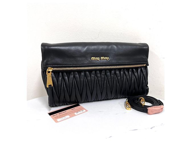 Miu Miu Bolsa Clutch Transversal Preta Preto