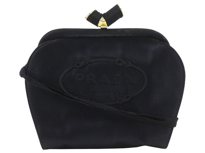 Borsa a tracolla Prada in raso nero
