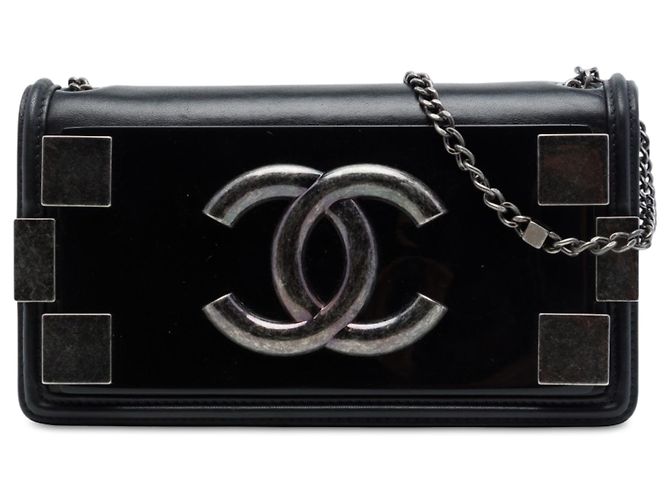 Chanel Boy Brick Horizontal Flap in pelle d'agnello nera e acrilico Nero