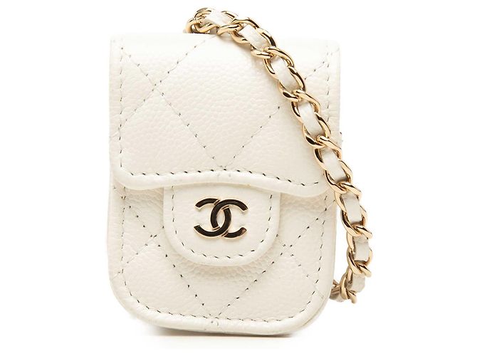 Custodia AirPods Chanel White CC Quilted Caviar Bianco Crudo