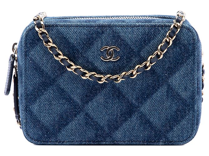 Bolsa Camera em denim estampado Blue CC da Chanel Azul