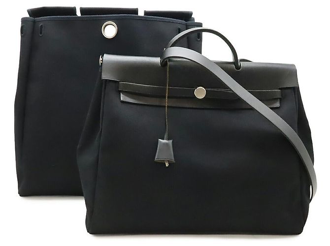 Hermès Sac à main Hermes Eale Bag MM Noir