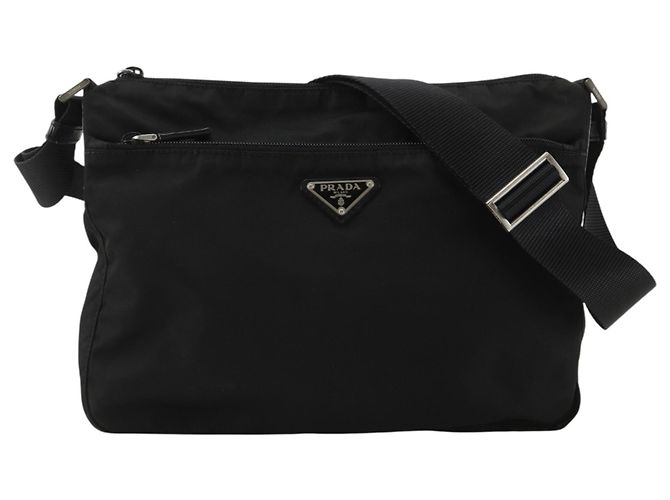 Borsa a tracolla Prada in nylon nero