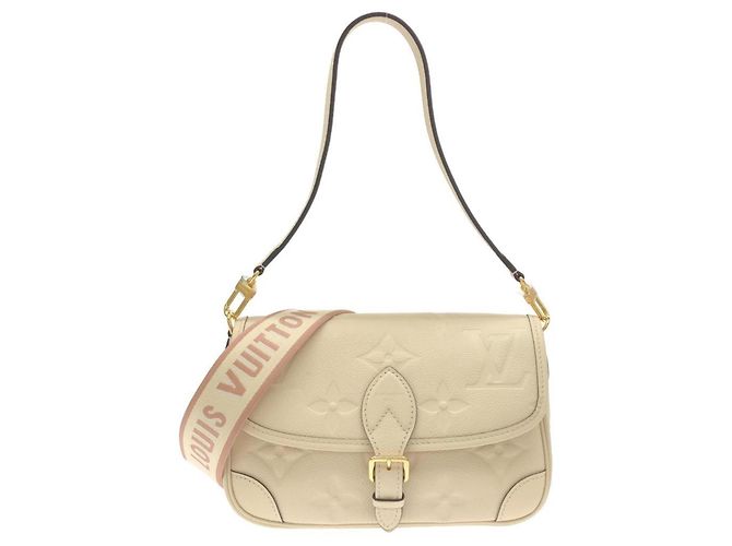 Bolsa de Ombro Louis Vuitton Monogram Empreinte Diane Cru