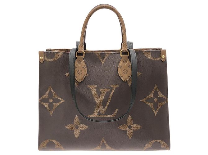Bolsa Louis Vuitton Monogram Giant OnTheGo MM Marrom