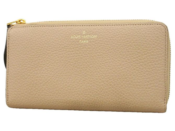 Louis Vuitton Long Wallet in Galle