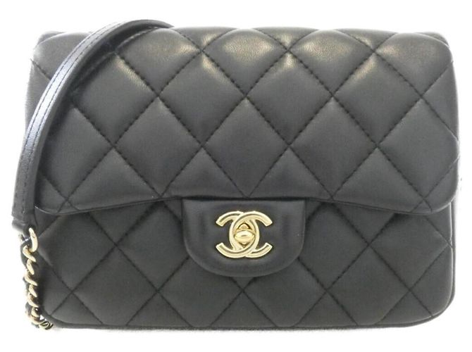 Bolsa de Ombro Chanel AS1533 Preto