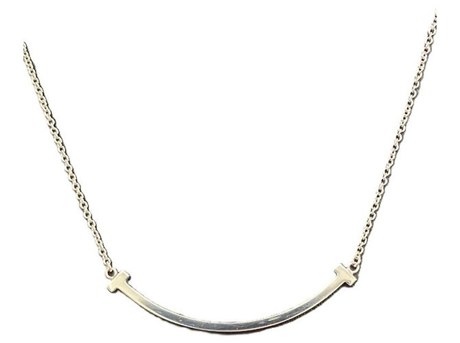 Autre Marque Collar Tiffany & Co. T Smile en oro blanco Dorado
