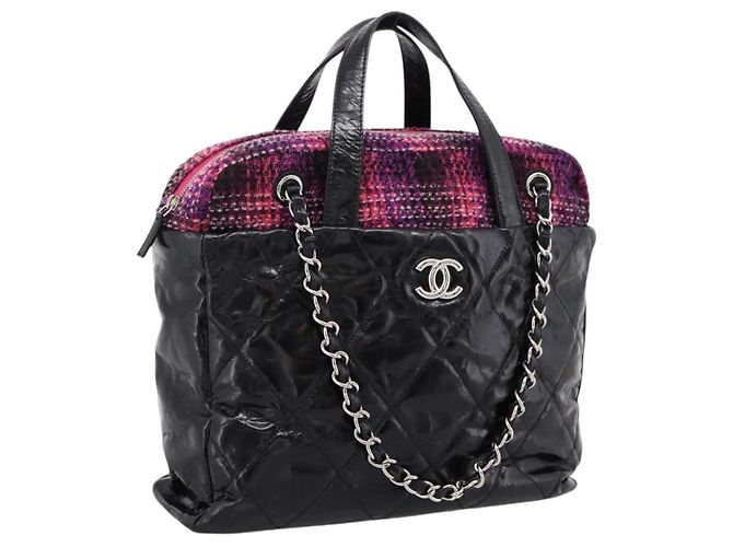 Bolsa de mão CHANEL Matelasse em couro de bezerro 2way Preta Prata CC Auth 203070M Preto