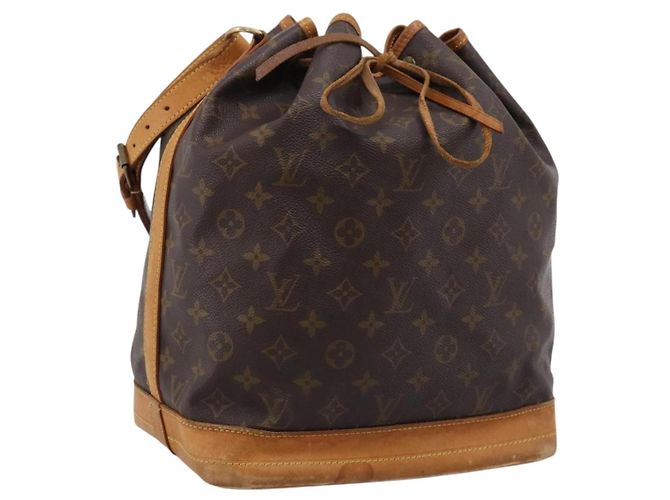 LOUIS VUITTON Borsa a tracolla Monogram Noe M42224 LV Auth 202670A Monogramma