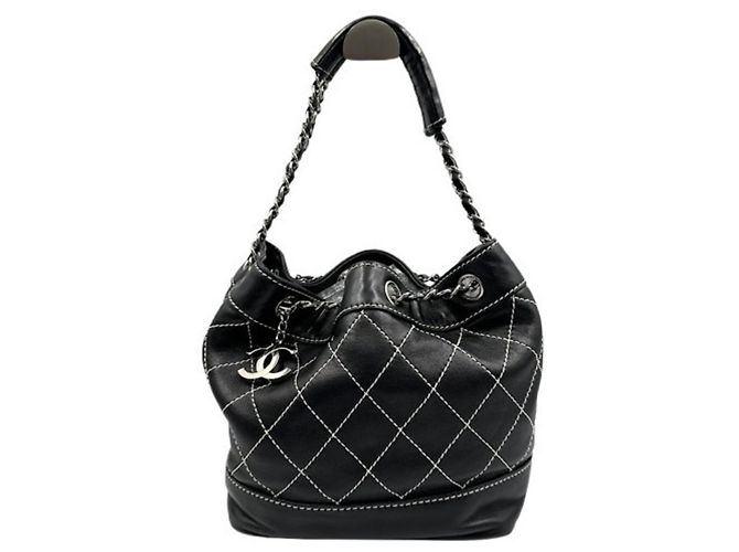 Sac à épaule Chanel Wild Stitch Noir
