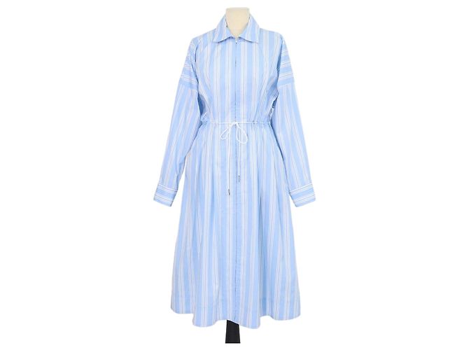 Staud Midi-Kleid aus Baumwolle, hellblau/weiß gestreift, mit Front-Reißverschluss und Bindegürtel