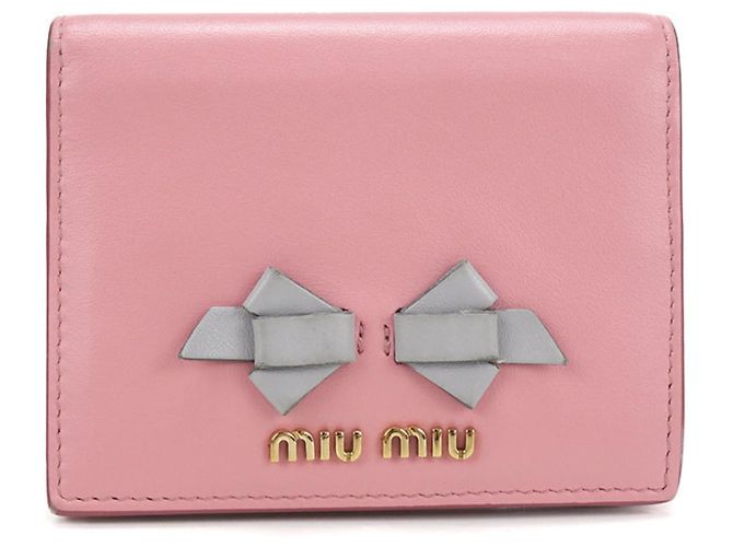 Miu Miu Bi-fold Wallet Pink