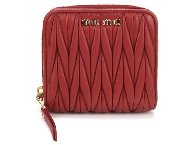 Cartera bi-fold Miu Miu en rojo Roja
