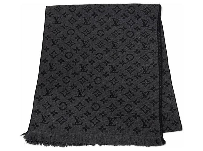 Louis Vuitton Monogram Classic Wool Stole