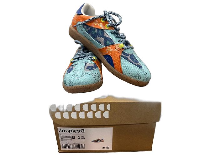 Desigual mehrfarbige Sneaker aus Leder und Wildleder Blau Mehrfarben Orange Hellblau