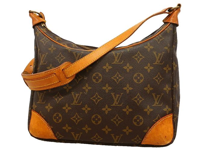 Bolso de hombro Louis Vuitton Monogram Boulogne 30 Castaño