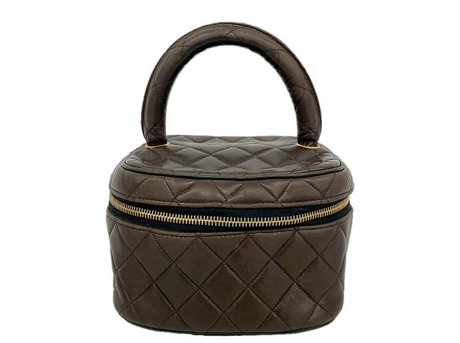 Borsa Vanity Chanel Matelassé in pelle d'agnello Nero