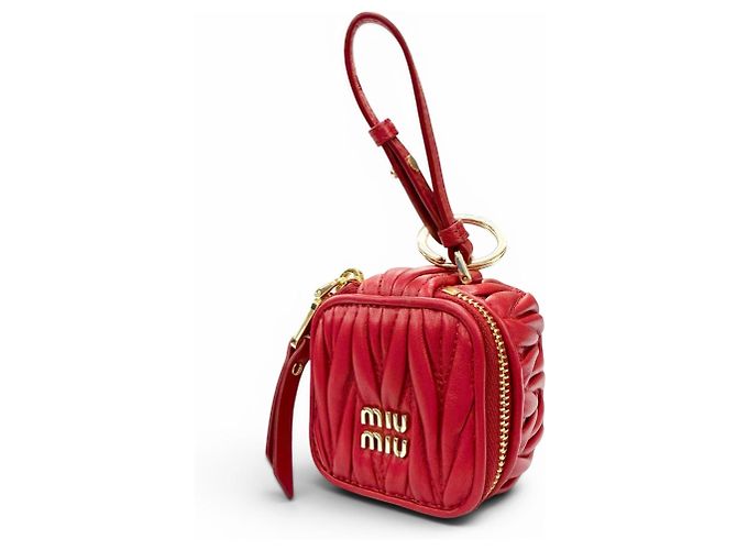 Charm in pelle Matelassé Miu Miu Rosso D'oro