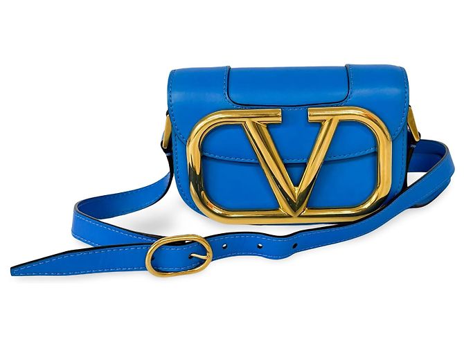 Valentino Garavani Supervee Leather Small Blu