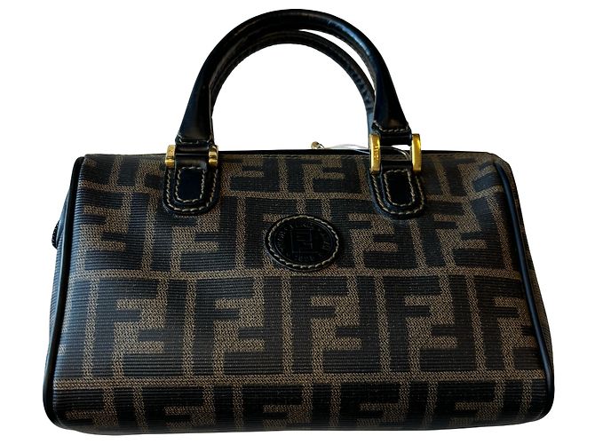 Fendi Zucca Canvas Unique Braun