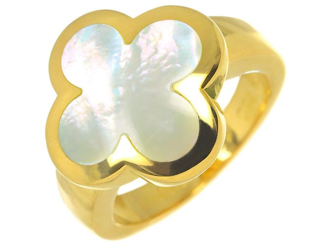 Van Cleef & Arpels Pure Alhambra Ring
