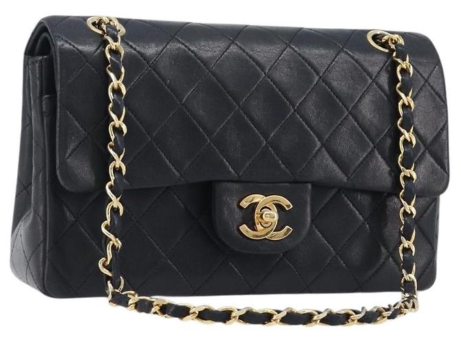 Borsa a tracolla CHANEL Chain Matelasse 23 in pelle d'agnello nera e oro CC Auth 200493SAM Nero D'oro