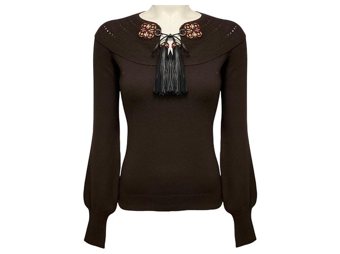 Pull en maille de laine Gucci marron orné de détails à pompons