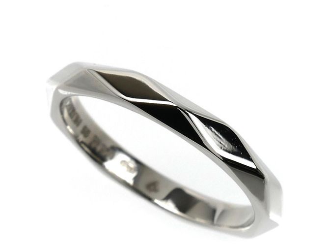 Boucheron Platin Ring Facettiert
