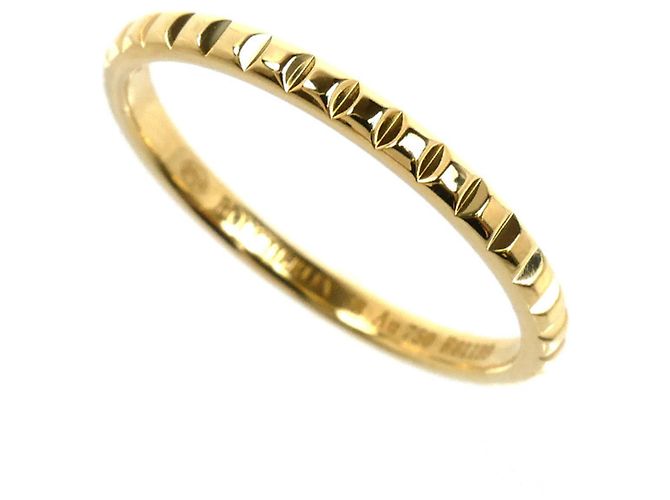 Boucheron 18K Yellow Gold Clou de Paris Ring