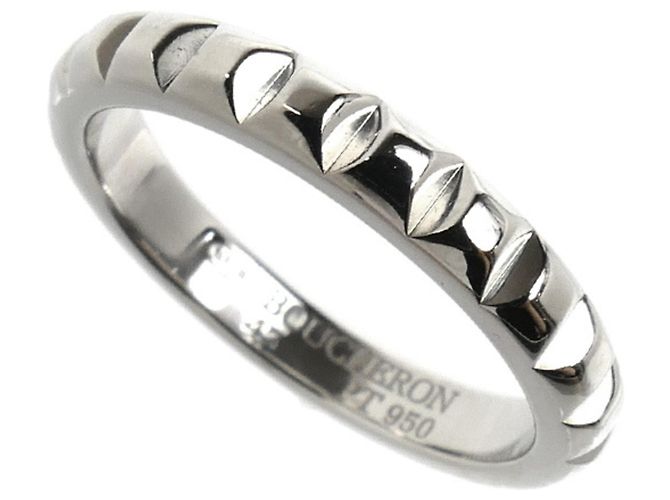 Boucheron Quatre Clou de Paris Ring Medium