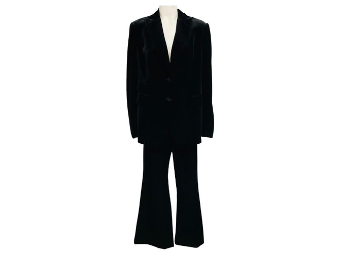 Completo Giacca e Pantaloni in Velluto Nero Akris