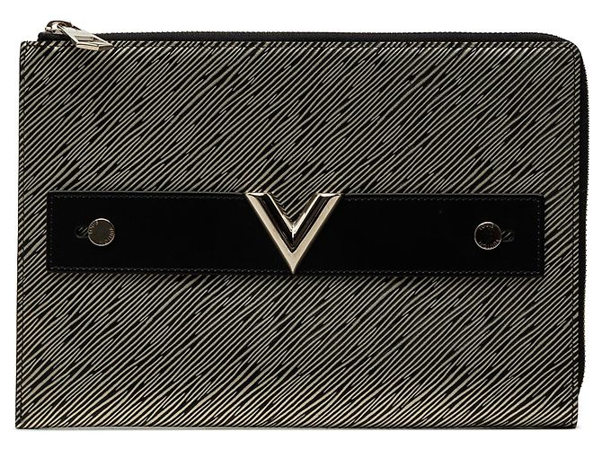 Louis Vuitton Epi Essential V Pochette Clutch Tasche Silber