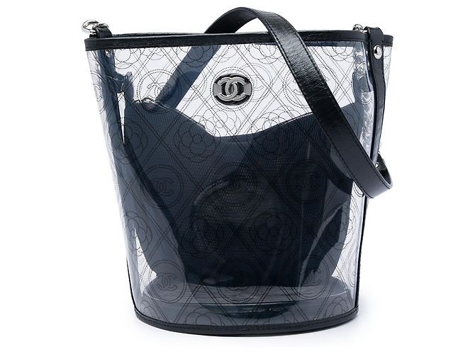Borsa a secchiello Chanel Coco Camellia Medium in PVC nero e vitello stropicciato