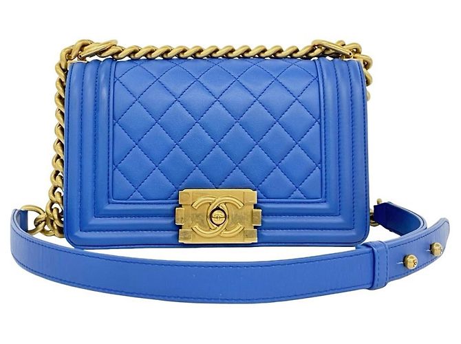 Borsa a tracolla Chanel Boy Chanel Coco Mark Hardware in pelle d'agnello Blu