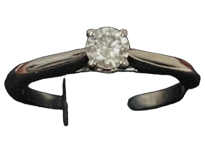 Cartier Solitaire Ring aus Platin mit Diamant Weiß