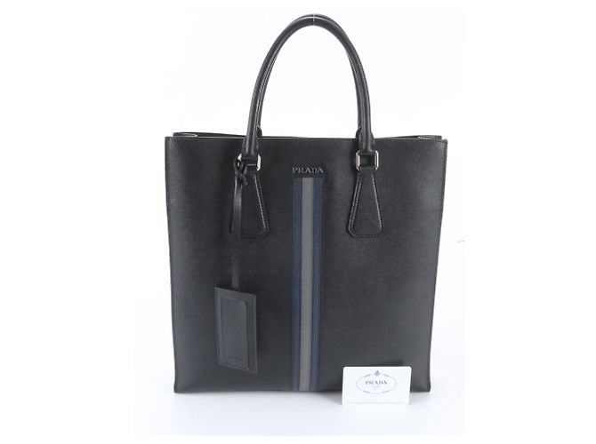 Sac cabas et sac à épaule Prada en cuir Saffiano Noir