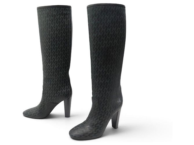 Hermès BOTTES A TALONS HERMES H PERFORE CAVALIERES 37 EM COURO PRETO