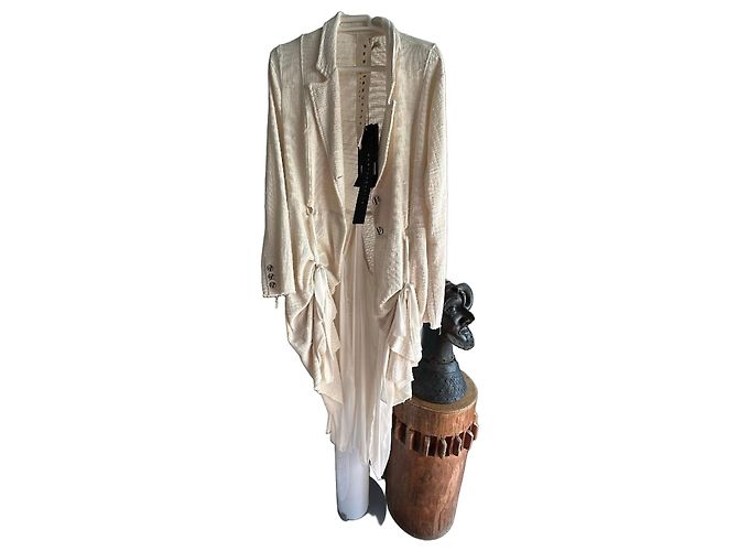 Autre Marque Blazer Assimétrico Sanctamuerte de Algodão e Seda Bege