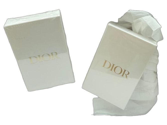 Set de naipes exclusivos Christian Dior Blanco