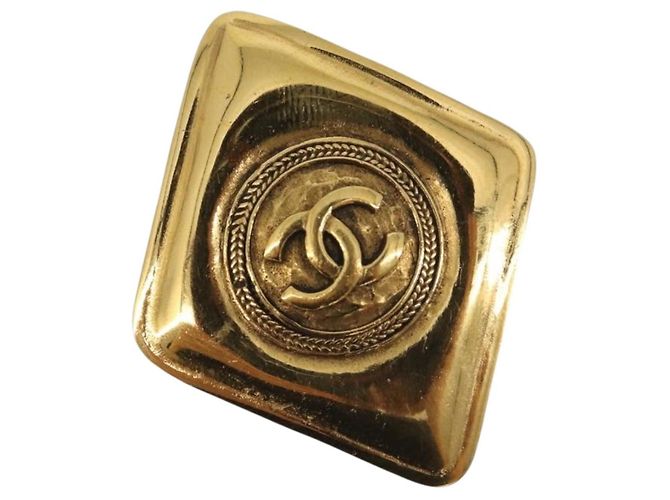 CHANEL Brosche Metall Goldfarben CC