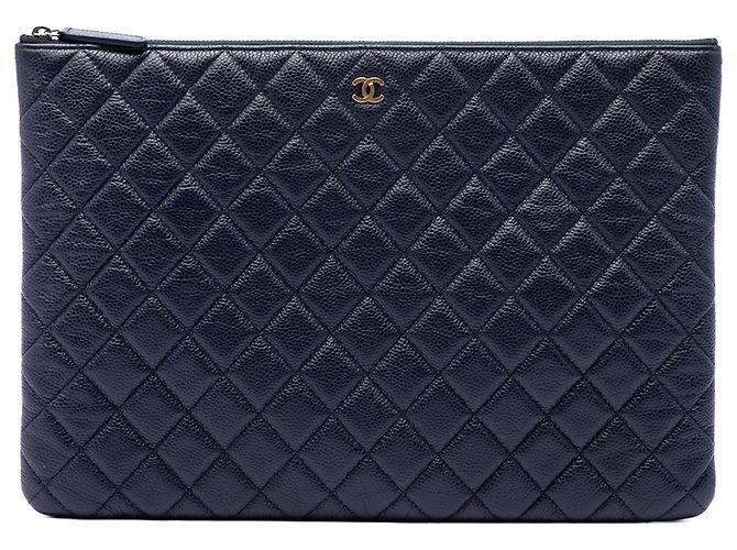 Chanel Blue Large Quilted Caviar O Case Clutch Blau Marineblau