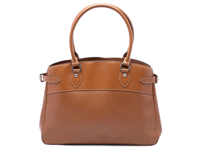 Louis Vuitton Brown Epi Passy GM Marrom